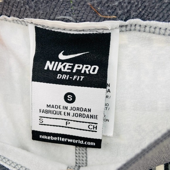 NIKE Pro Gray White Stripe 8 Bit Fair Isle Tight Workout Leggings Size Small - Picture 8 of 9